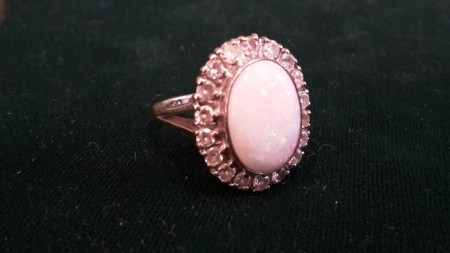 Weissgold Ring mit Opal  Top Qualität